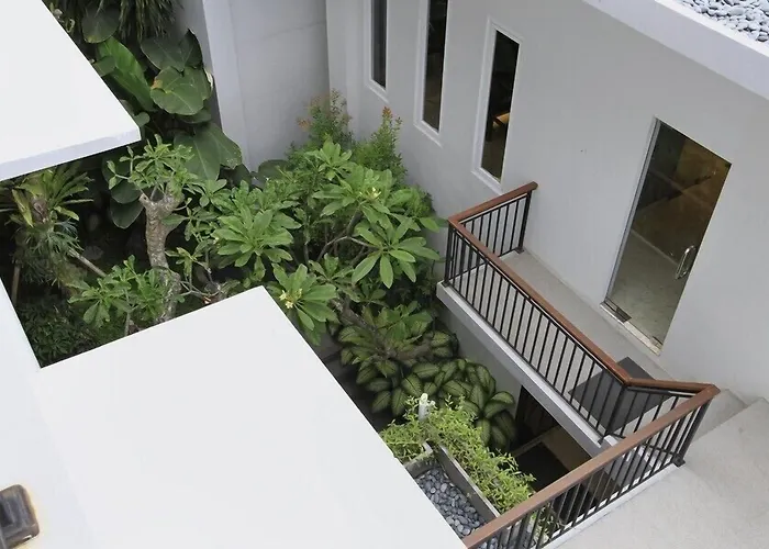 Puri Padma Hotel